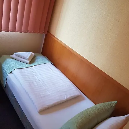 Hotel La Musica Glessen